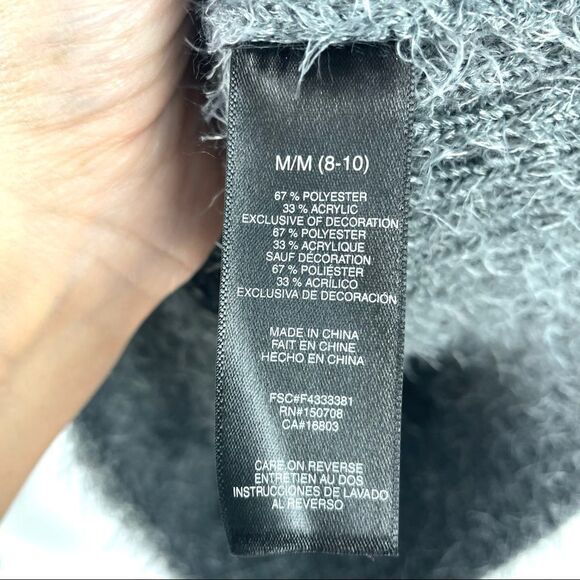 𝅺avon Grey Eyelash Knit Snowflake Sequin Appliqué Crewneck Sweater Size M - Picture 7 of 7
